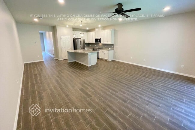 Photo - 2893 Grand Kemerton Pl