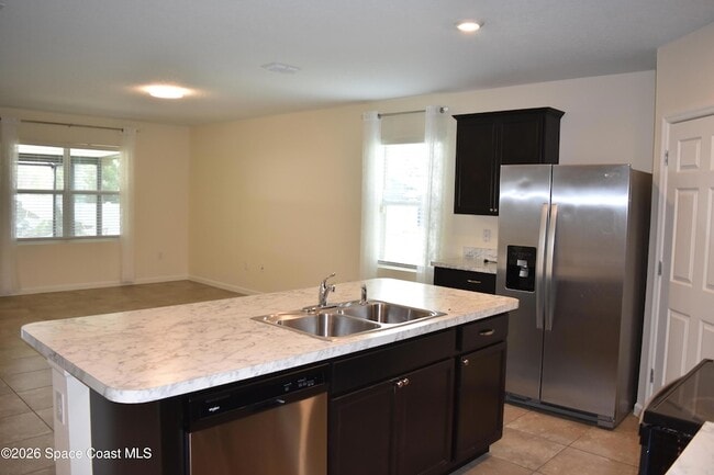 Photo - 1579 Rachel Ave SE