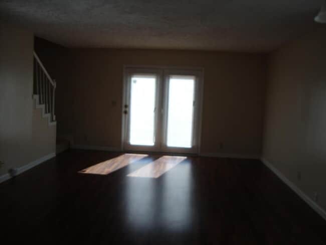 Photo - Four Bedroom Oakland Adjacent