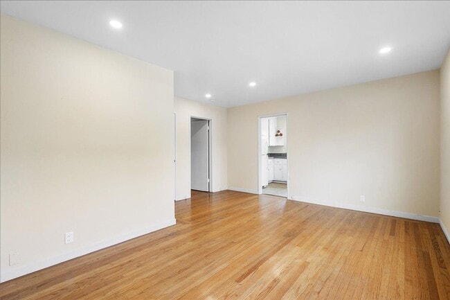 Photo - 2234 Santa Clara Ave Unit 2234 Santa Clara Ave #A - LU