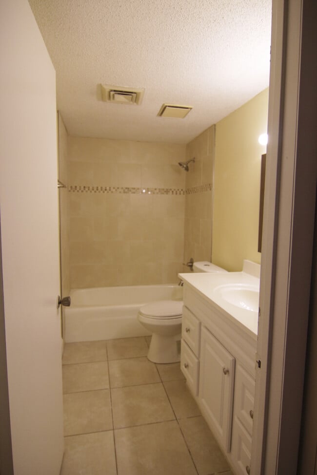 Photo - 8530 Brasilia Ct Unit 8530 Brasilia Court