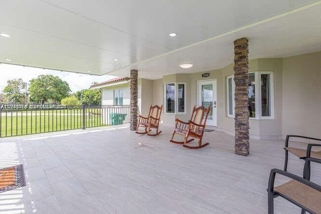 Photo - 25040 SW 222nd Ave