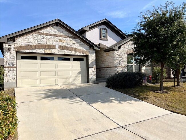 Photo - 208 Durata Dr