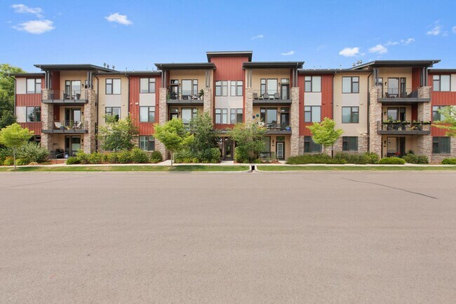 Photo - Charming 2 Bedroom, 2 Bath Condo in Secure...