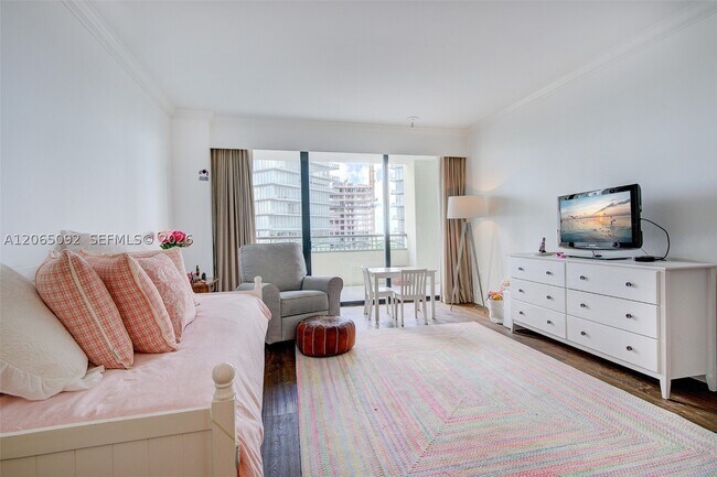 Photo - 3400 SW 27th Ave Unit 1607