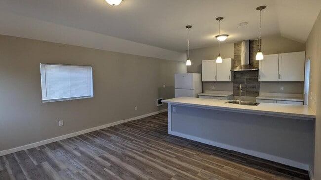 Photo - 3973 Hayesville Dr NE