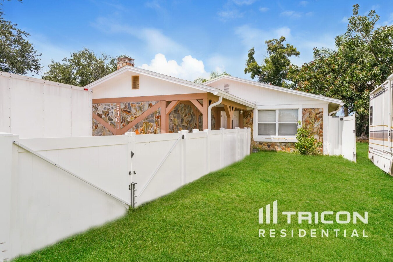 Photo - 6401 81st Ave Casa