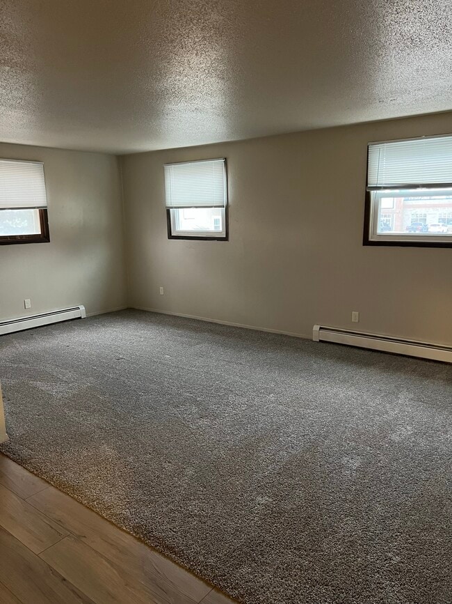 Photo - 116-120 N Cliff Ave