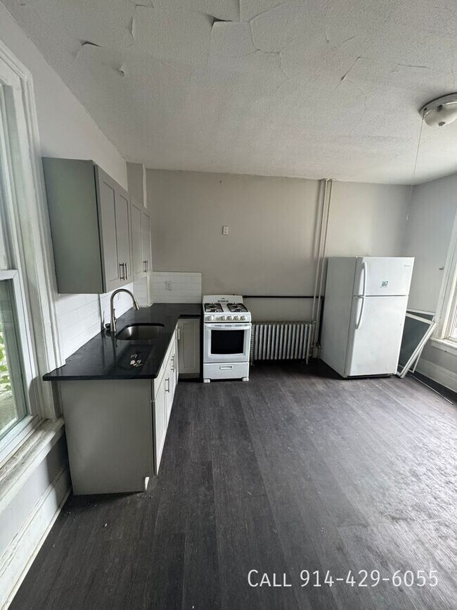 Photo - 125 W Sidney Ave Apartamento Unidad 5