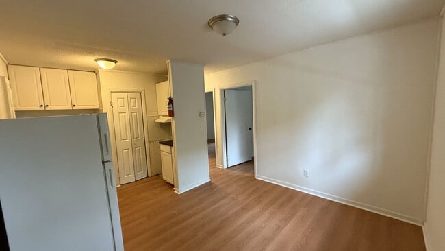 Photo - 1020 W 6th St Unidad 2