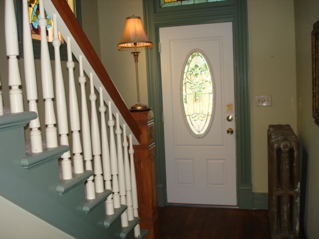 Vestíbulo de entrada principal - 608 N I St Unidad 608B