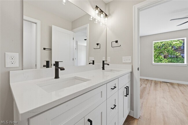 Photo - 4720 Walworth Ave
