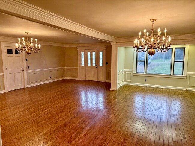 Photo - 460 Mississippi St