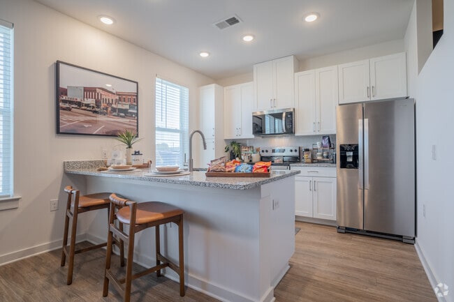 1BR, 1BA - 580SF - Mosaic - Kitchen - Nova River District