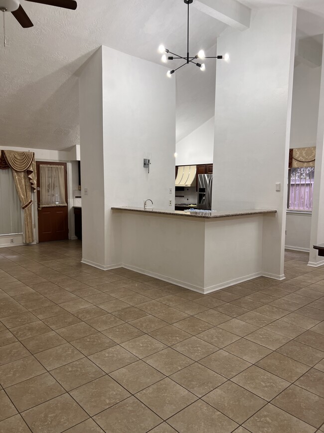 Photo - 2931 Sunwood Dr