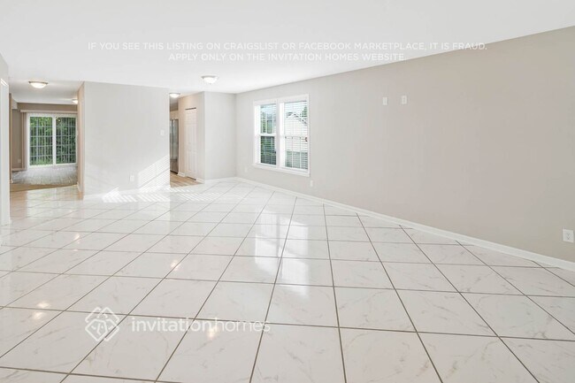 Building Photo - 13945 Pinyon Pine Ln Rental