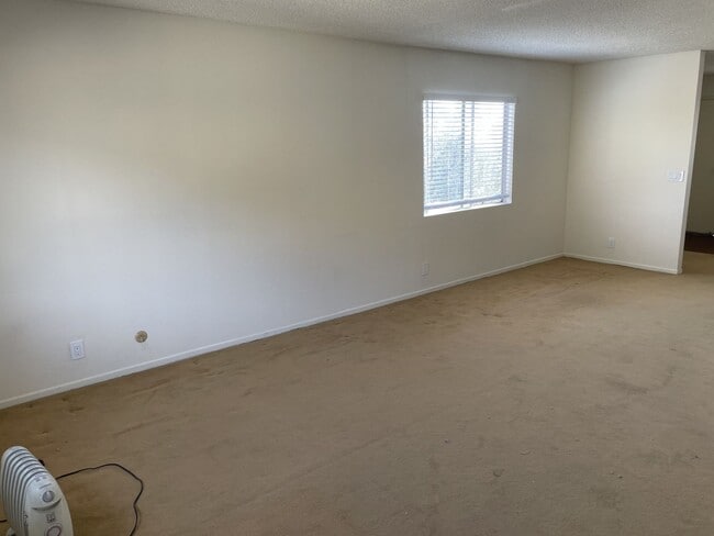 Photo - 704 Lookout Dr Unit C