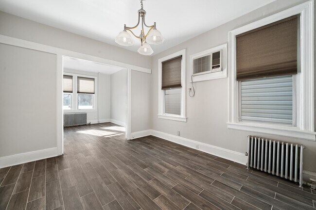 Photo - 138 W 30th St Unit 2