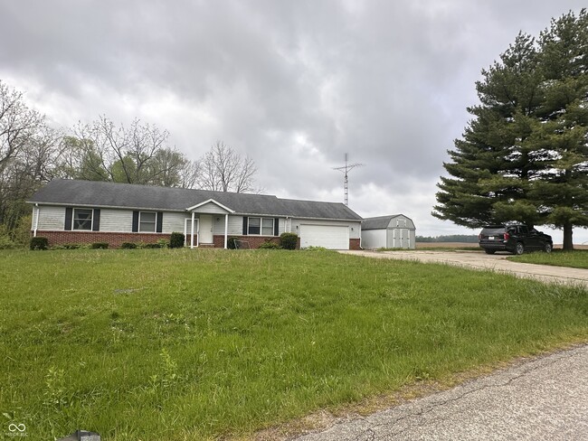 Photo - 243 W Co Rd 650 N House