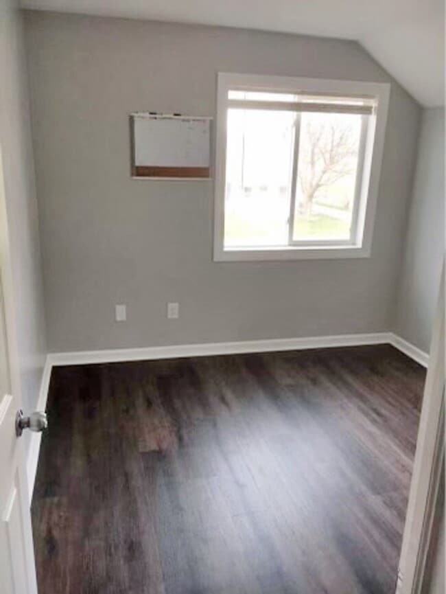 Building Photo - ms258 Unit 1379