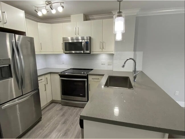 Photo - 2268 Shaughnessy St