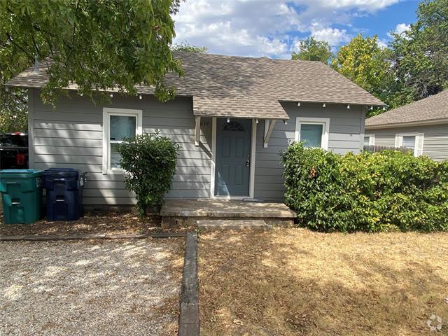 Building Photo - 619 N Carroll Blvd Rental
