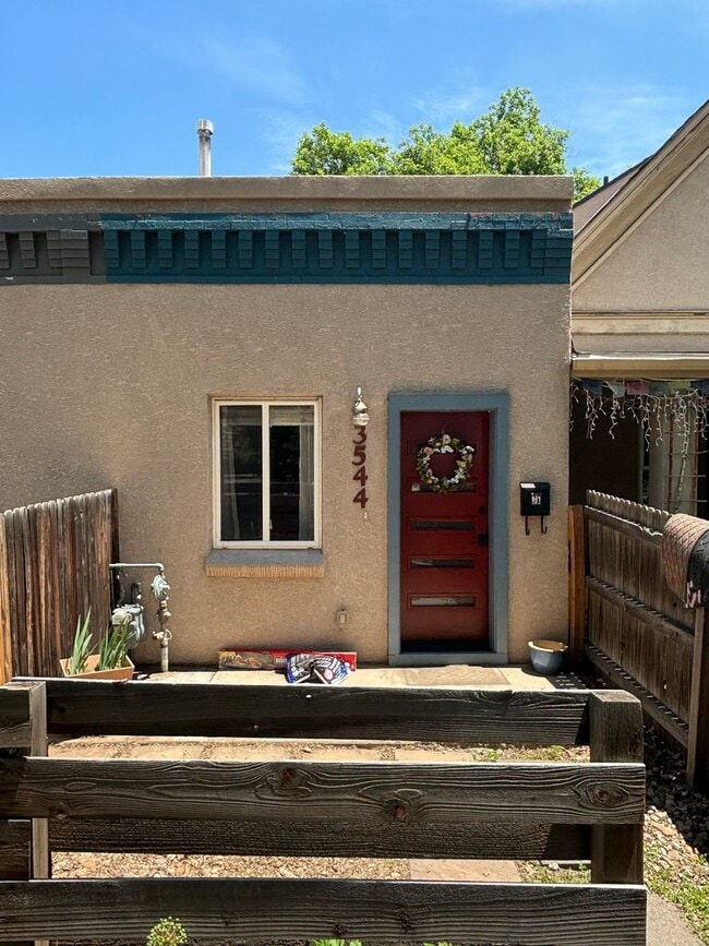Updated 1 Bed/1 Bath Duplex in Lohi - Updated 1 Bed/1 Bath Duplex in Lohi House