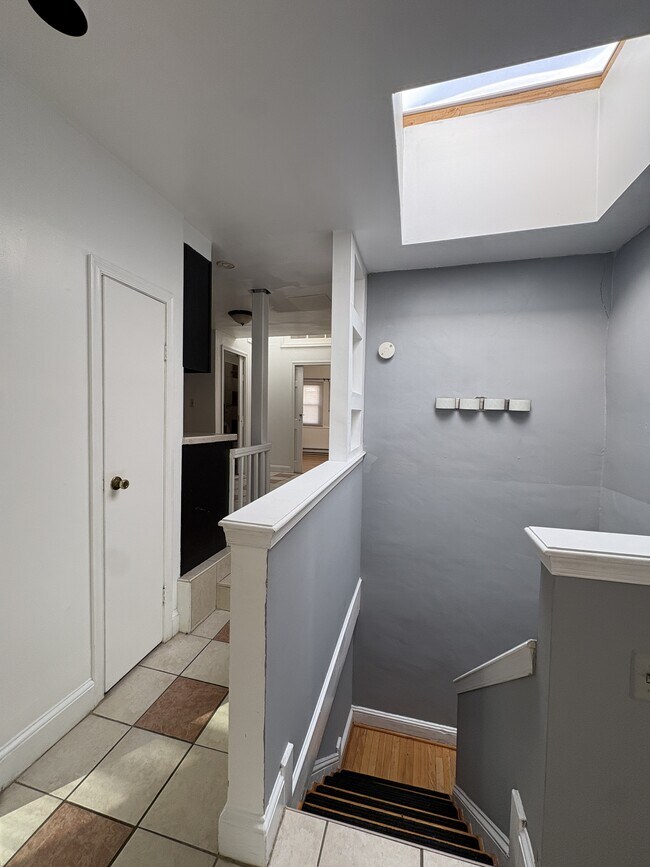 3711 Lancaster Ave Unit 3