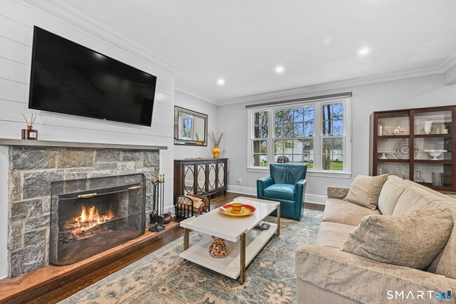 Photo - 44 Davenport Dr