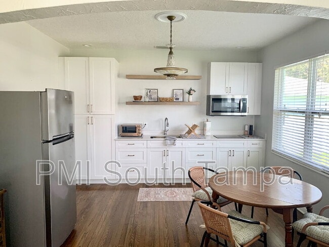 Photo - 701 S 26th St Unit B