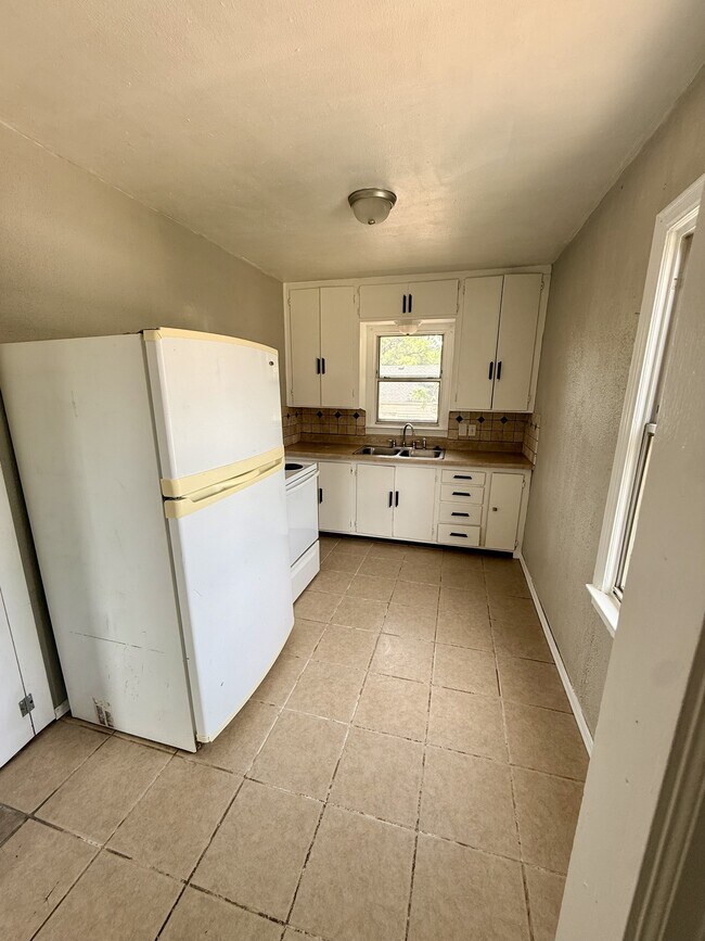Photo - 312 N Johnson St