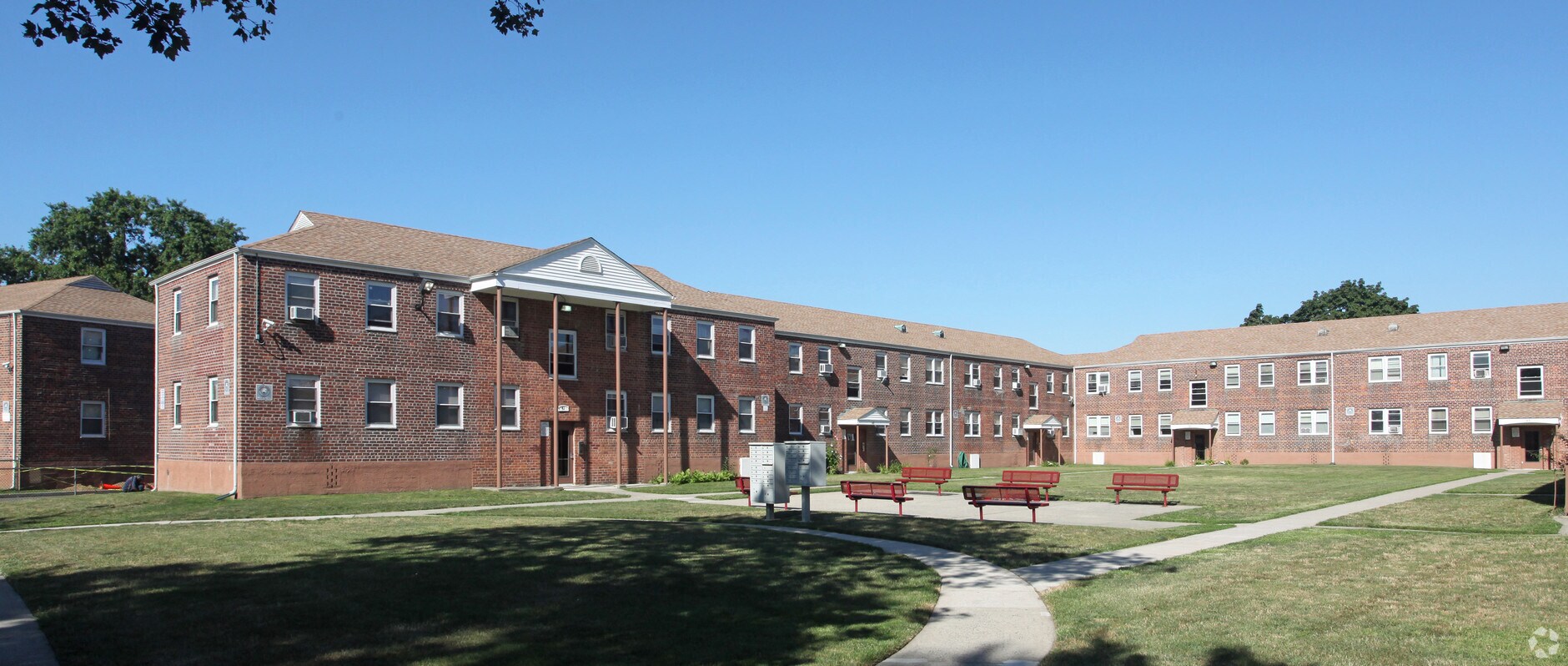 Photo - Park Lake Residence Apartments
