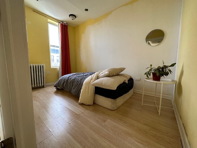 Photo - 284 Cornelia St Unit 3