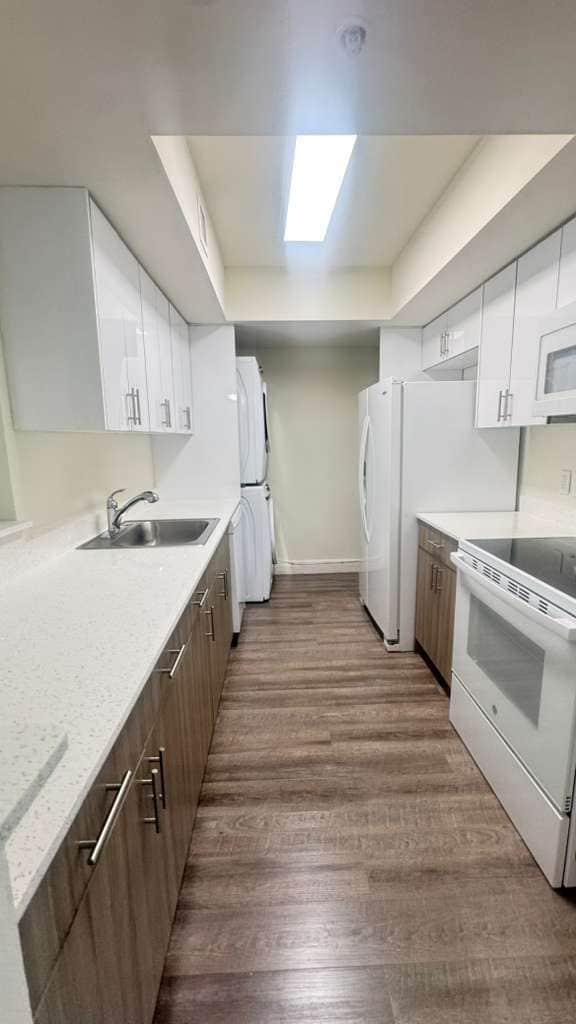 Building Photo - 6777 NW 186th Ter Unit B2