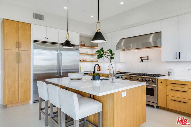 Photo - 286 Quadro Vecchio Dr