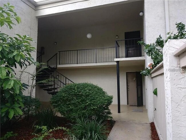 Building Photo - 3298 S Semoran Blvd Unit 14