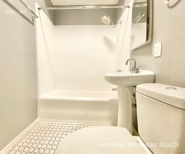 Photo - 854 S Oxford Ave Unidad 110