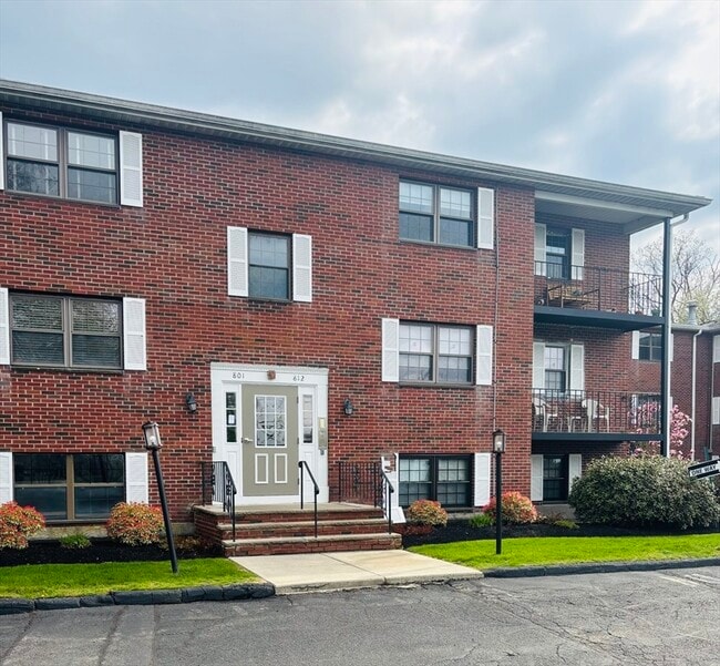 Building Photo - 90 Neponset St Unit 801