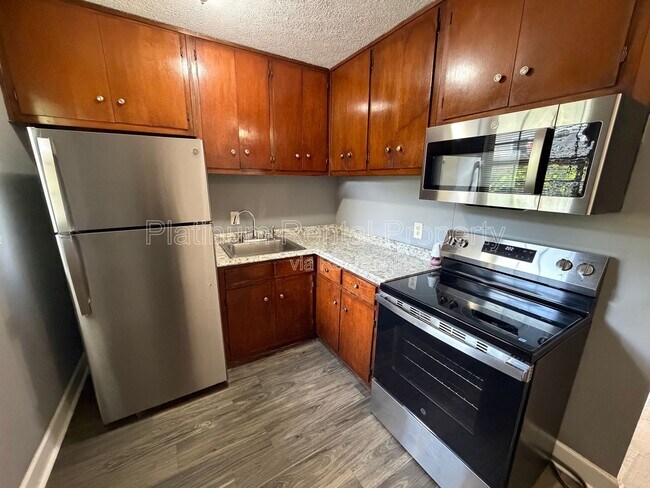 Photo - 1502 Waverly Way Unit C3