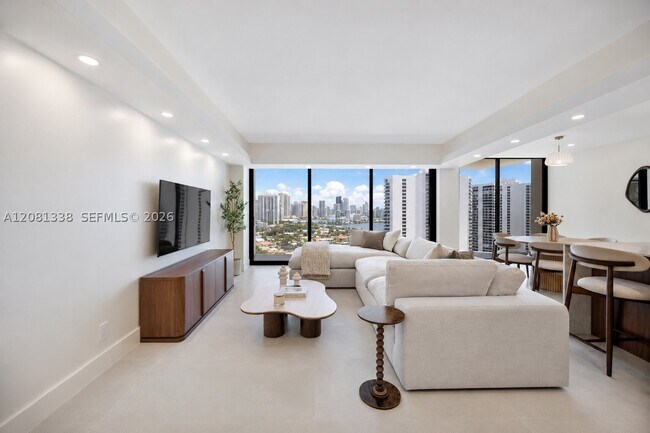 Photo - 19355 Turnberry Way Unit 19F