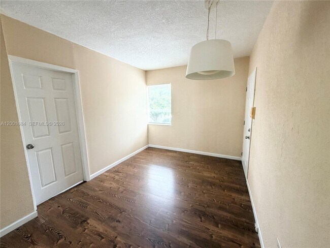 620 84th St Unit 25