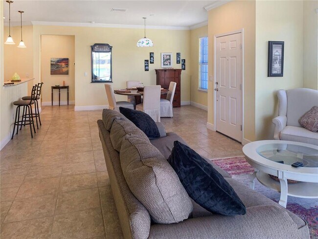 5472 Sunset Falls Dr