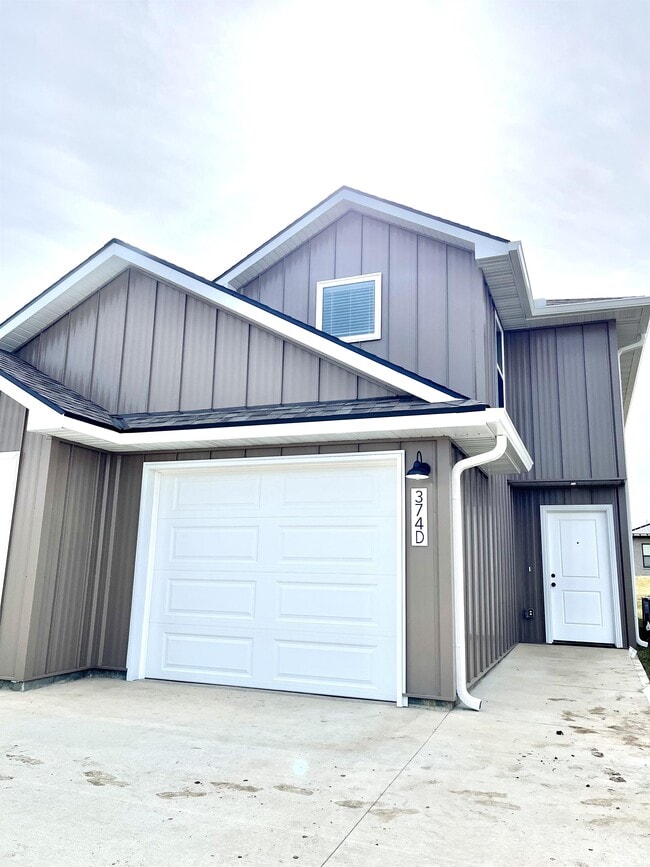 Photo - 374 SE 85th Rd