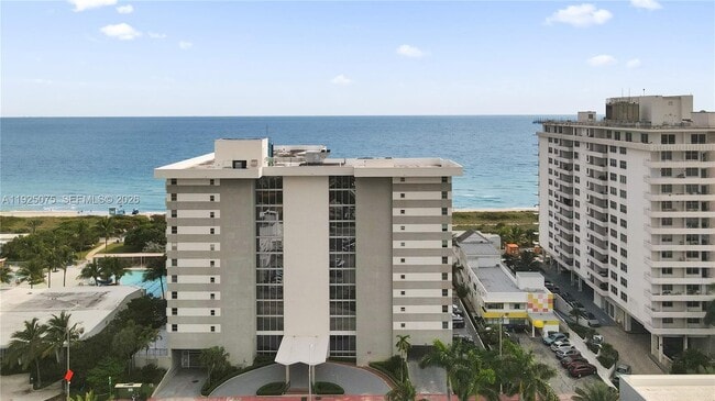 Building Photo - 9273 Collins Ave Unit 407