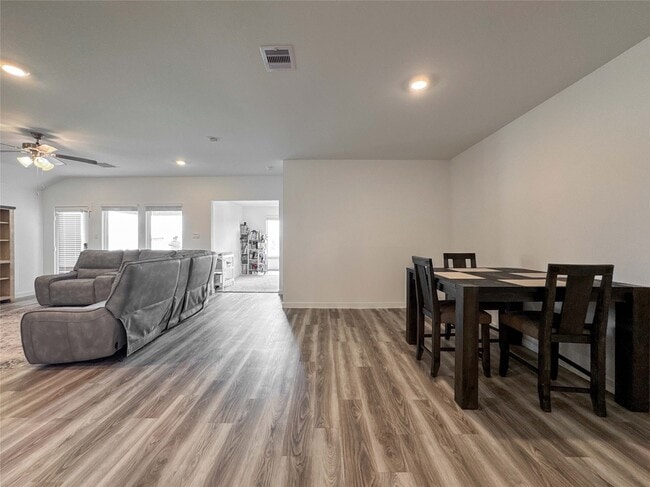 Photo - 8706 Marlow Dr