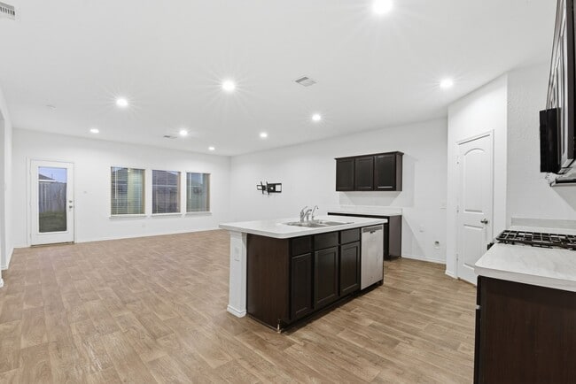 Photo - 5210 Ternberry Frst Ln