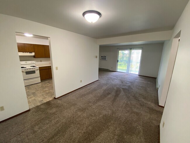 Photo - Silver Creek Apartments