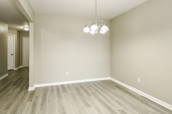 Photo - 6823 Garnet Trail Ln