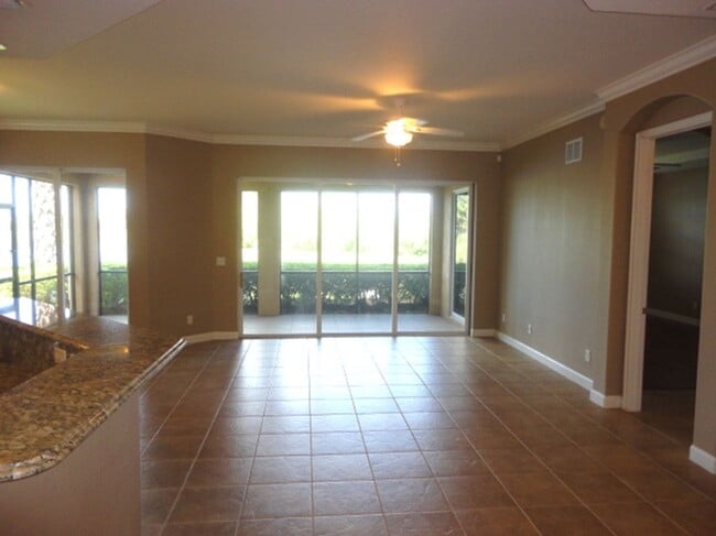 Photo - Venice, FL 3BR/2BA Condo in Venetian Golf ...