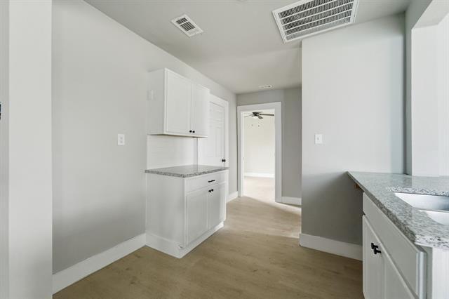 Photo - 1511 Southerland Ave